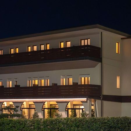 Hotel Belvedere تْييني المظهر الخارجي الصورة