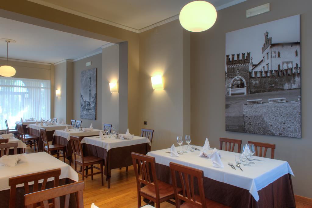 Hotel Belvedere تْييني المظهر الخارجي الصورة