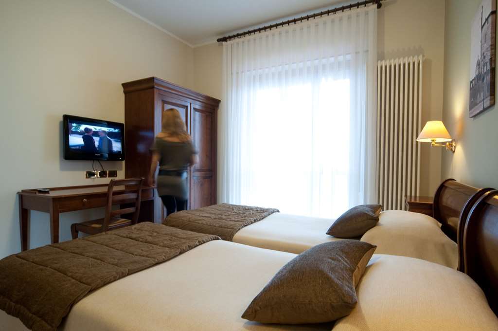 Hotel Belvedere تْييني الغرفة الصورة