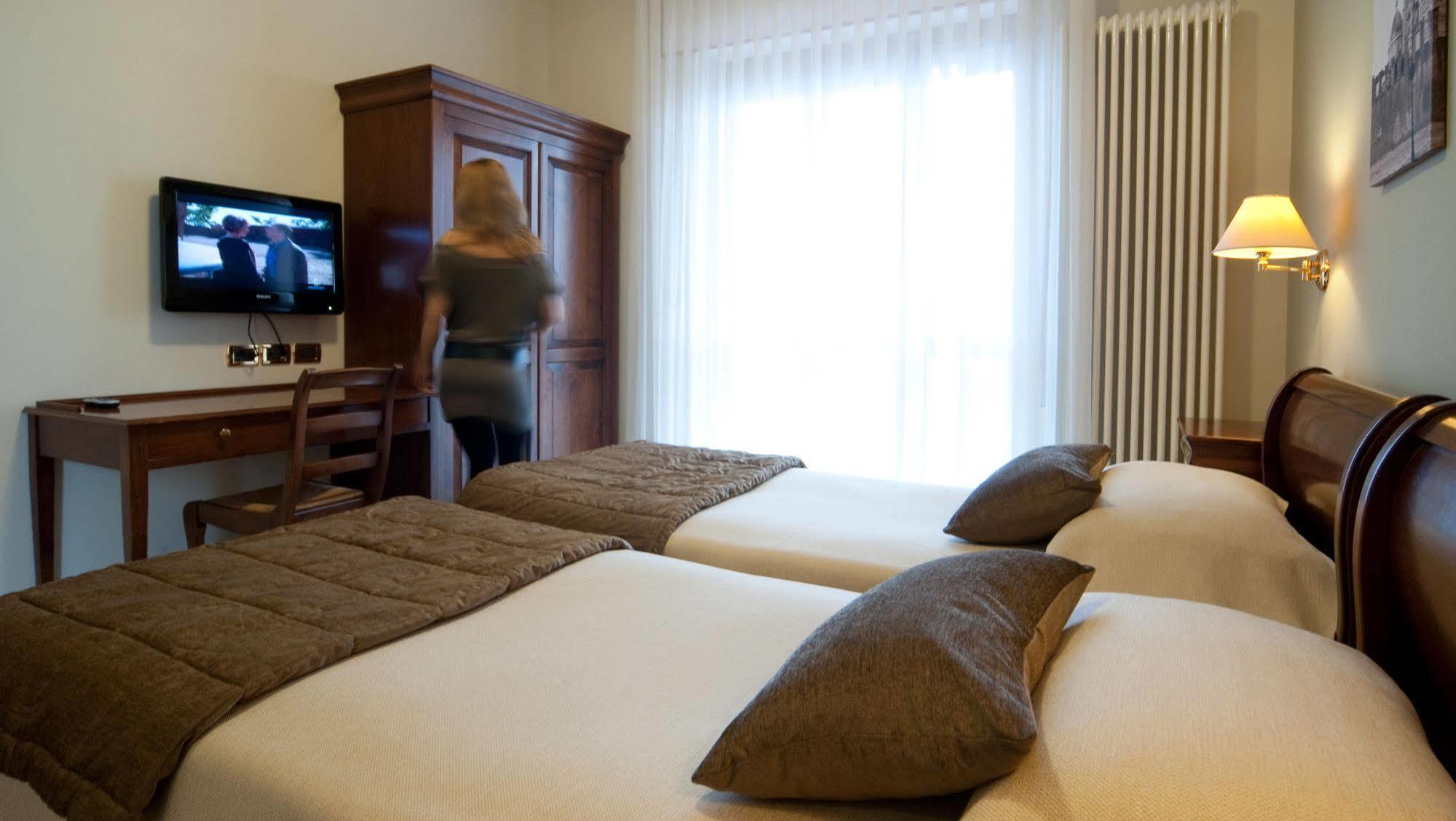 Hotel Belvedere تْييني المظهر الخارجي الصورة
